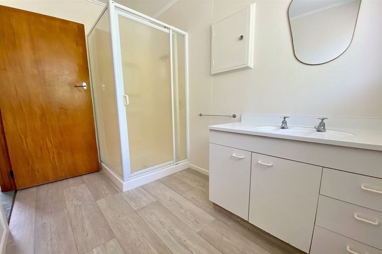 Photo of property in 81d Charlotte Street, Balclutha, 9230