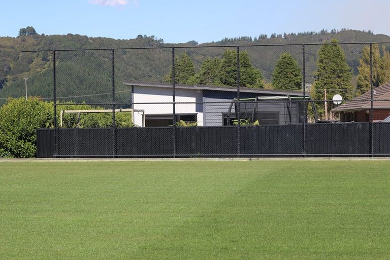 Photo of property in 14 Gallipoli Road, Trentham, Upper Hutt, 5018