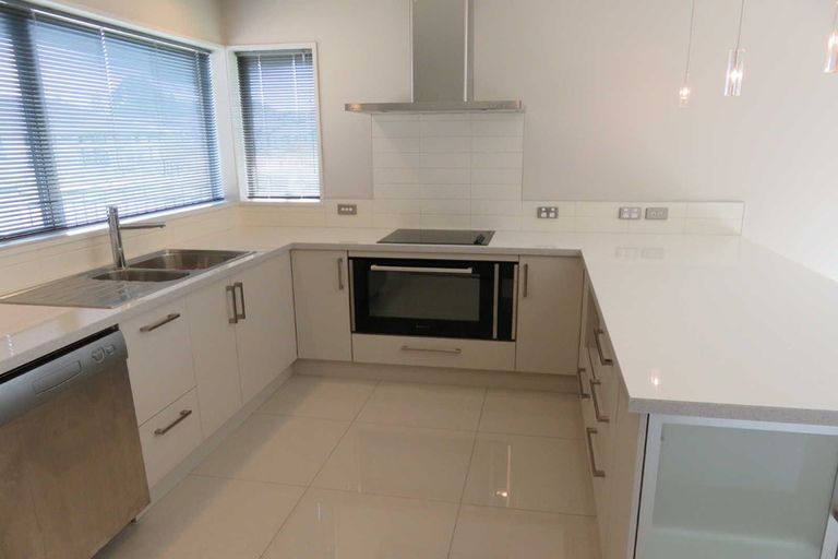 Photo of property in 51 Dow Square, Wigram, Christchurch, 8025