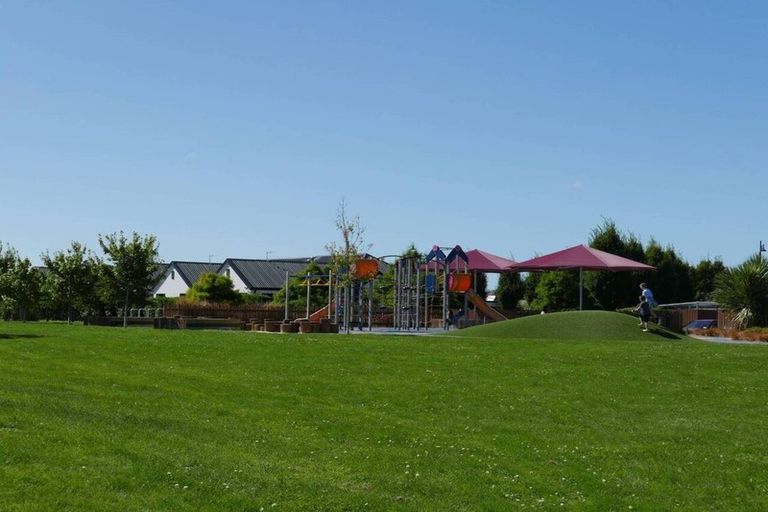 Photo of property in 60 Gosling Crescent, Halswell, Christchurch, 8025