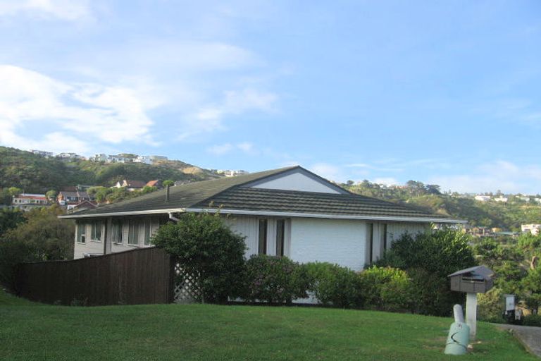 Photo of property in 9 Moray Place, Papakowhai, Porirua, 5024