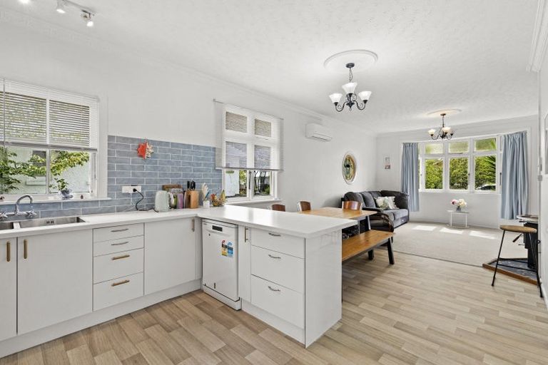 Photo of property in 27 Cumbrae Place, Aramoho, Whanganui, 4500