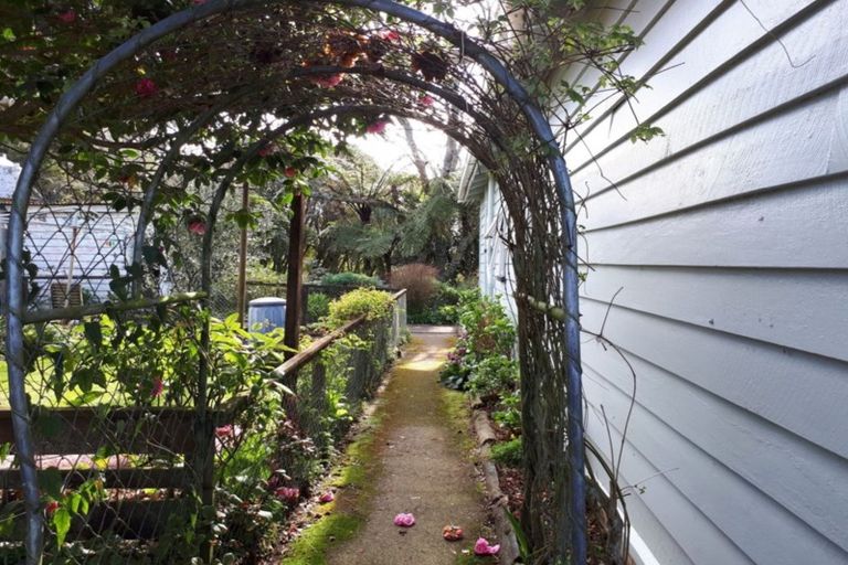 Photo of property in 1764 Egmont Road, Kaimiro, Inglewood, 4386