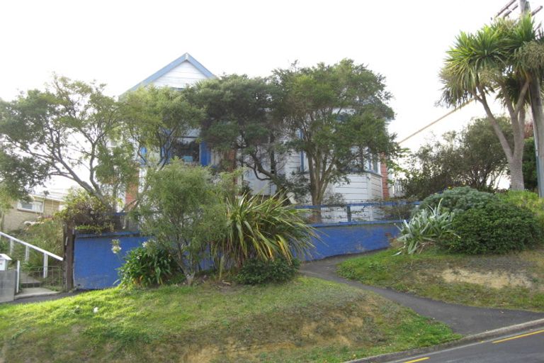 Photo of property in 16 Bernicia Street, Port Chalmers, 9023