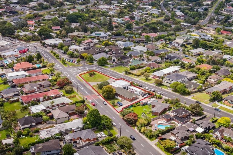 Photo of property in 19 Knights Road, Rothesay Bay, Auckland, 0630