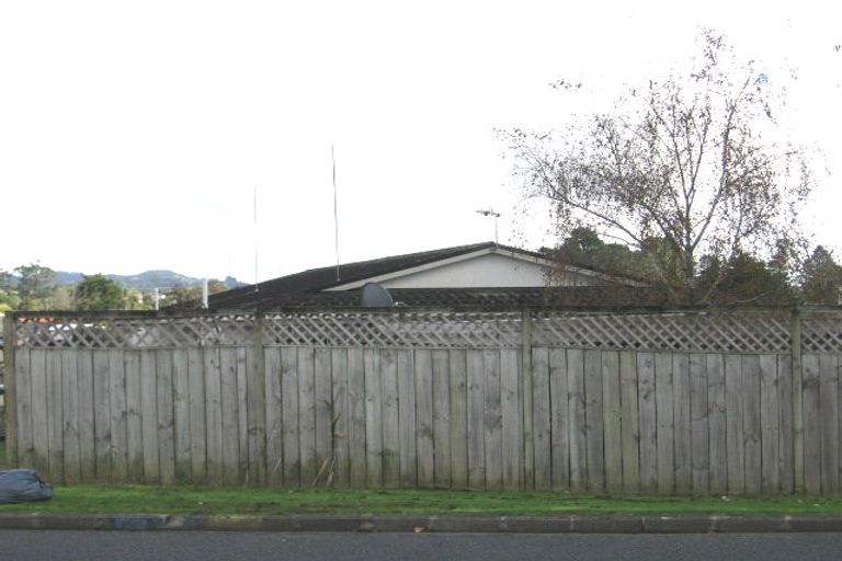 Photo of property in 4/101 Seymour Road, Sunnyvale, Auckland, 0612