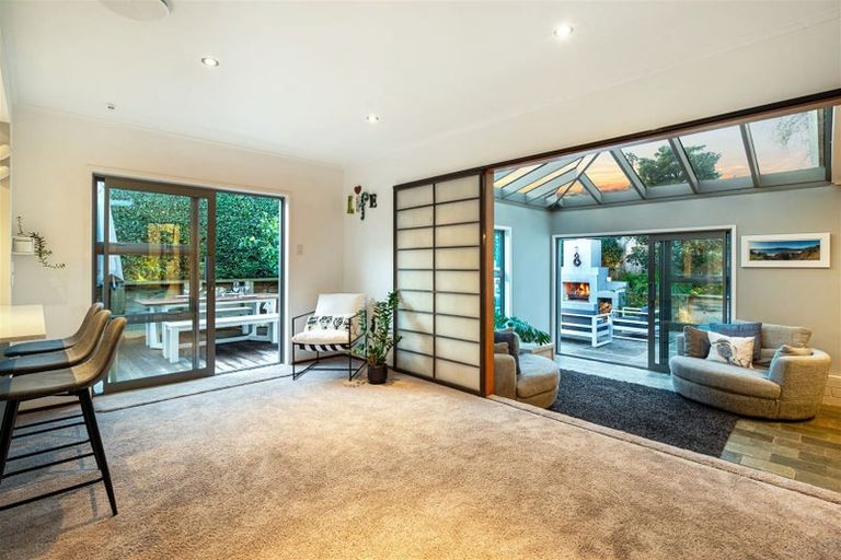 Photo of property in 1/16 Gordon Avenue, Milford, Auckland, 0620