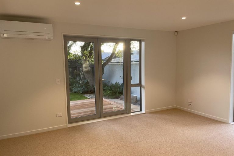 Photo of property in 2/53 Orrick Crescent, Avondale, Christchurch, 8061