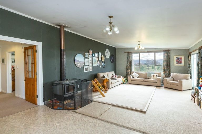 Photo of property in 30 Dorset Road, Parkvale, Carterton, 5792