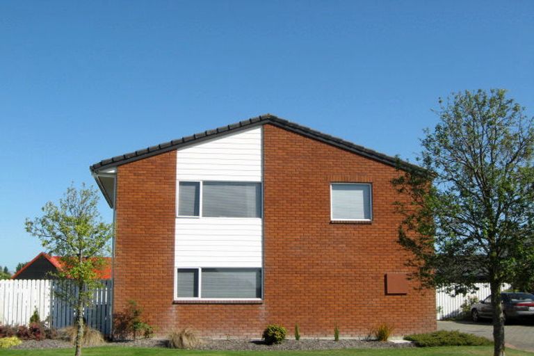 Photo of property in 47 Lowry Avenue, Redwood, Christchurch, 8051