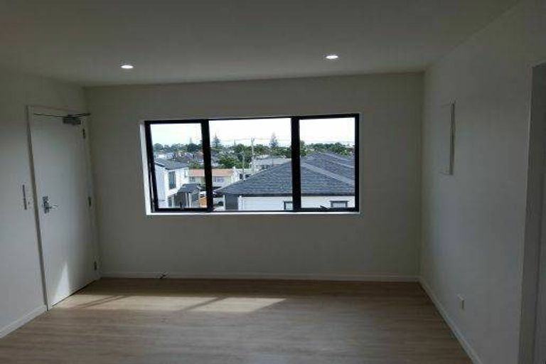 Photo of property in 7/151a Russell Road, Manurewa, Auckland, 2102