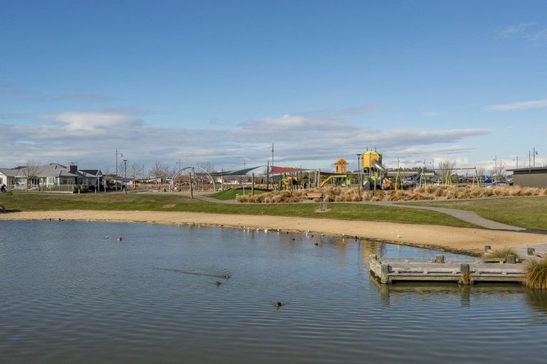 Photo of property in 9 Pahua Street, Pegasus, 7612