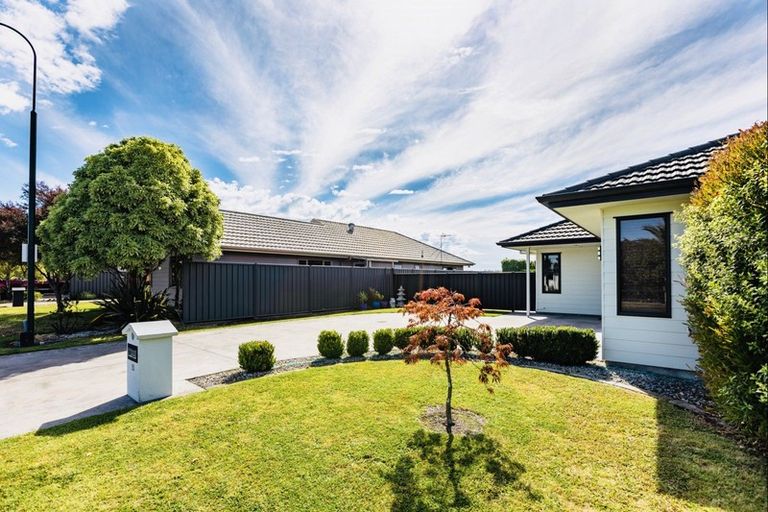 Photo of property in 19 Mcnaughton Place, Onekawa, Napier, 4110