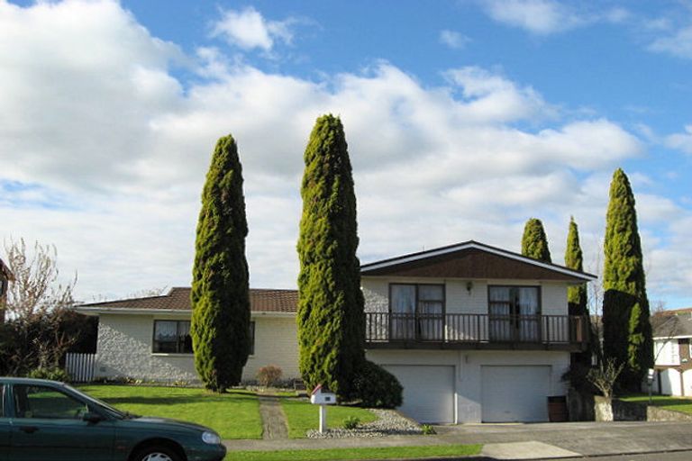Photo of property in 69 Highbury Drive, Levin, 5510