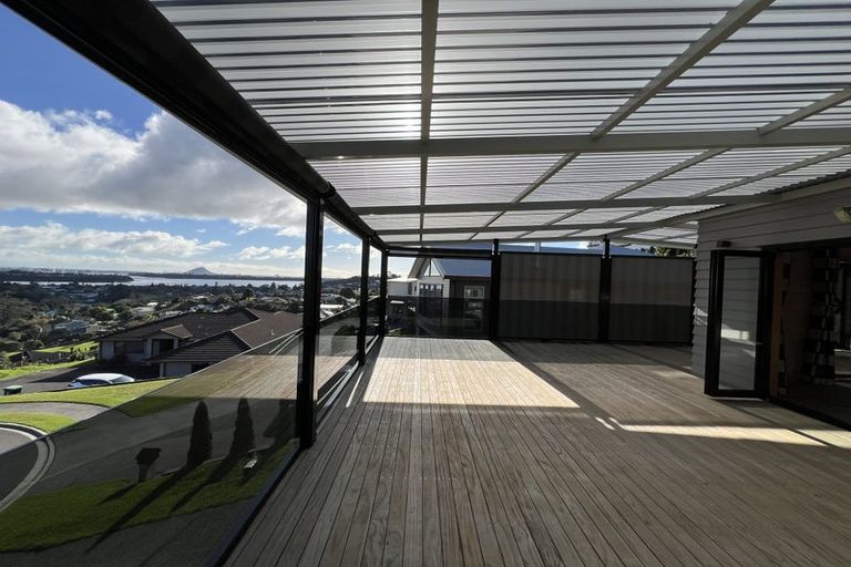 Photo of property in 48 Estuary View Road, Welcome Bay, Tauranga, 3112
