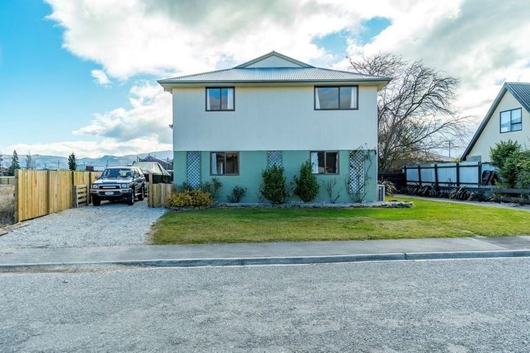 Photo of property in 2 Clutha Street, Alexandra, 9320