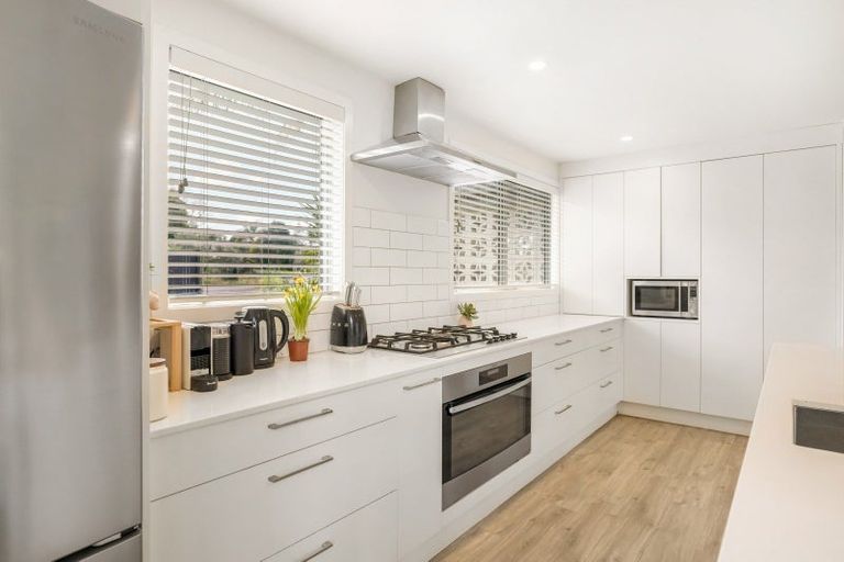 Photo of property in 41 Kemp Road, Kerikeri, 0230