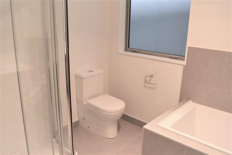 Photo of property in 32 Silvereye Road, Hobsonville, Auckland, 0616