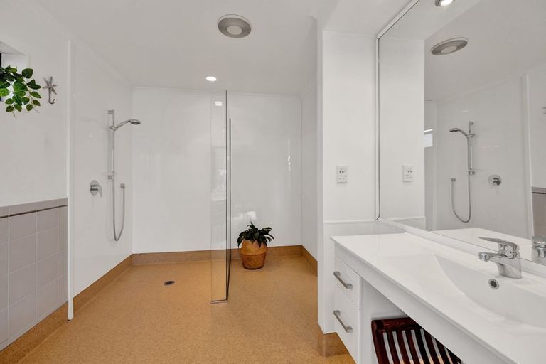 Photo of property in 74 Rata Street, Hawera, 4610