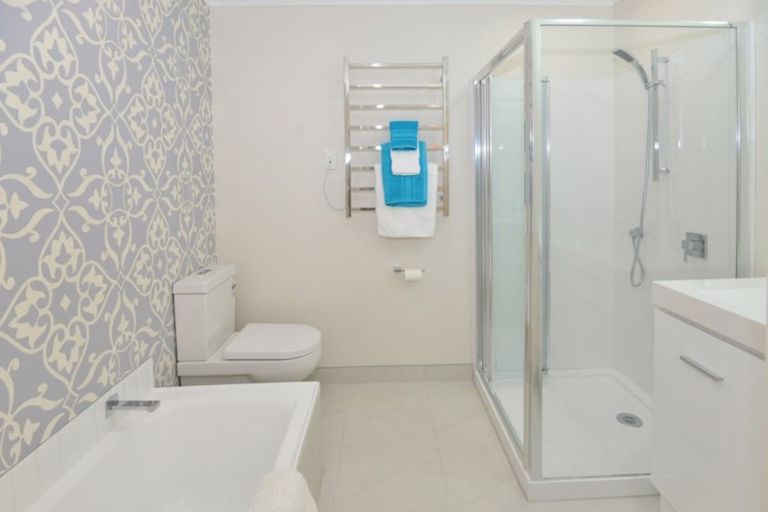 Photo of property in Santa Rosa, 16/340 Gulf Harbour Drive, Gulf Harbour, Whangaparaoa, 0930