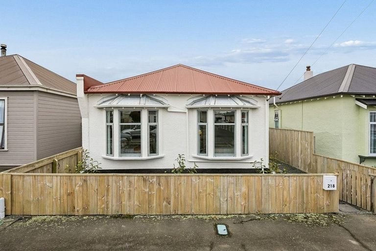 Photo of property in 218 Oxford Street, South Dunedin, Dunedin, 9012