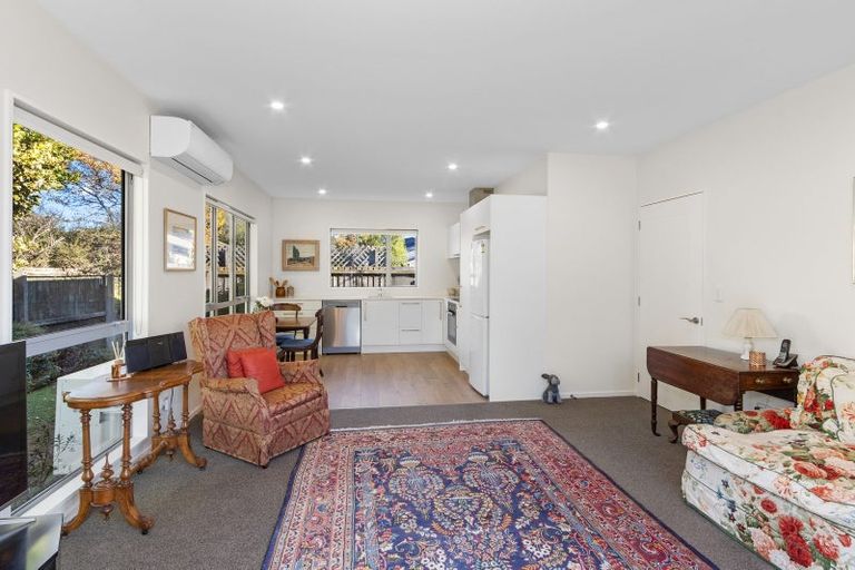 Photo of property in 2/361 Avonhead Road, Avonhead, Christchurch, 8042