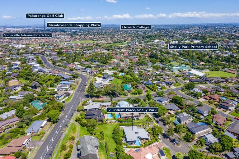 Photo of property in 7 Trident Place, Shelly Park, Auckland, 2014