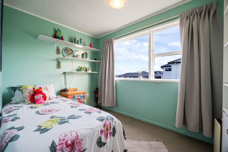 Photo of property in 33 Brigitte View, Snells Beach, 0920