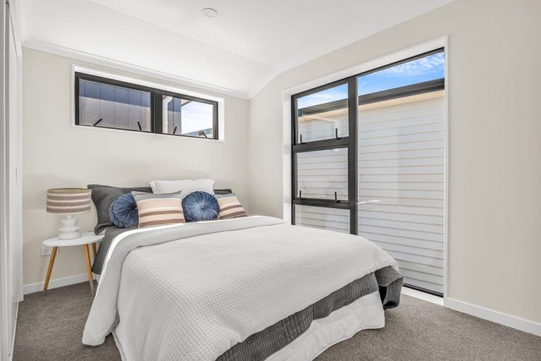Photo of property in 2b Mayflower Close, Mangere East, Auckland, 2024
