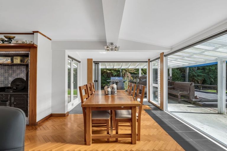 Photo of property in 1423 Hamurana Road, Mourea, Rotorua, 3074