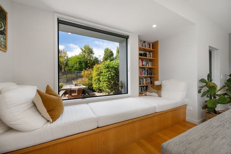 Photo of property in 8b Minaret Ridge, Wanaka, 9305