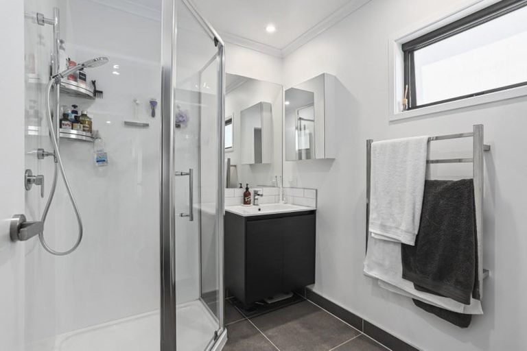 Photo of property in 37 David Carnegie Road, Hobsonville, Auckland, 0616