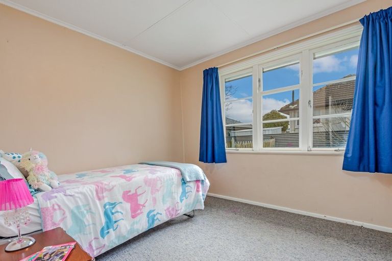 Photo of property in 4 Forth Terrace, Roslyn, Palmerston North, 4414