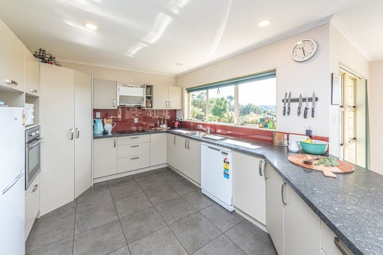 Photo of property in 16 Tokomaru Road West, Brunswick, Whanganui, 4571