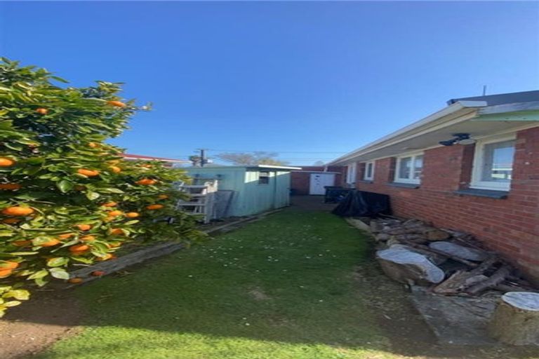 Photo of property in 2/8 Scott Road, Papakura, 2110