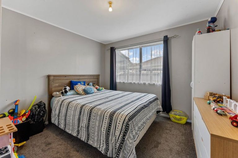 Photo of property in 318 Wellington Road, Wainuiomata, Lower Hutt, 5014