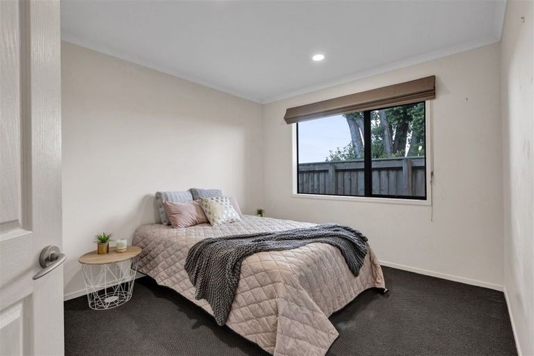 Photo of property in 23b Marlin Terrace, Bell Block, New Plymouth, 4312