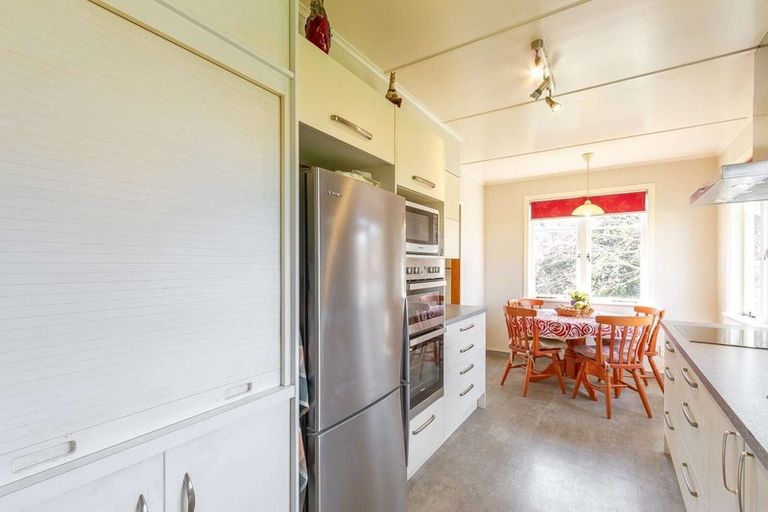 Photo of property in 36 Warwick Crescent, Taradale, Napier, 4112