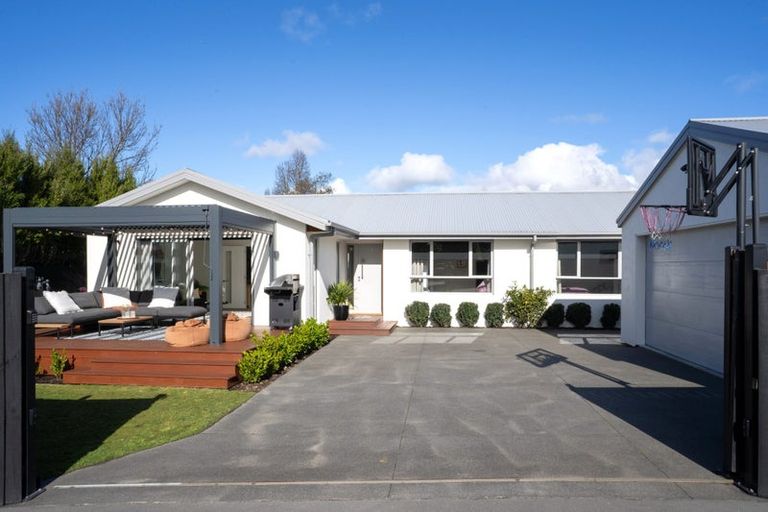 Photo of property in 347 Burwood Road, Burwood, Christchurch, 8083