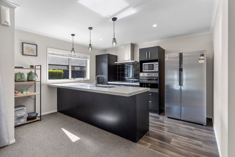 Photo of property in 269 Lakes Boulevard, Pyes Pa, Tauranga, 3112