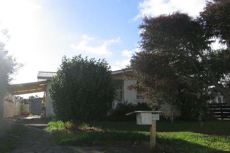 Photo of property in 59 Stephens Crescent, Highbury, Palmerston North, 4412