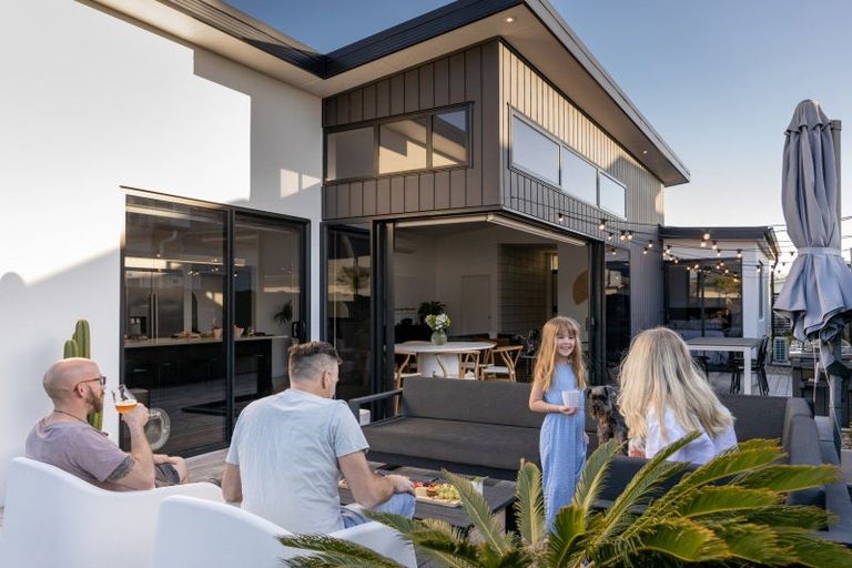 Photo of property in 3 Tuangi Way, Papamoa Beach, Papamoa, 3118