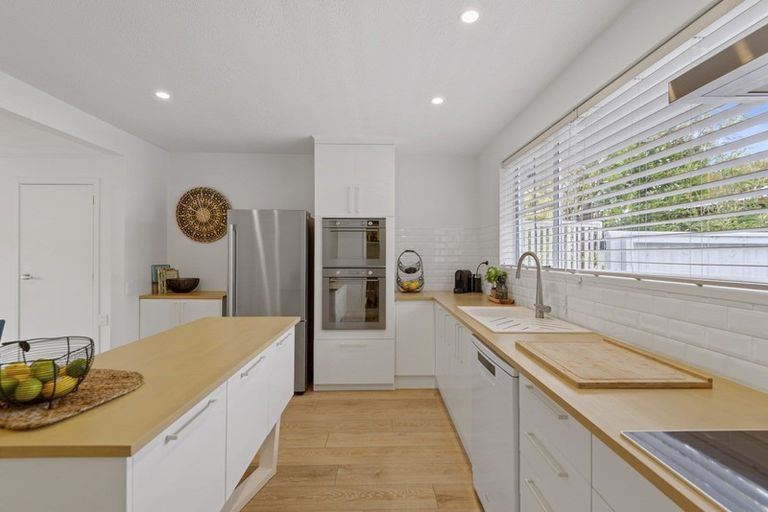 Photo of property in 30 Sabys Road, Halswell, Christchurch, 8025