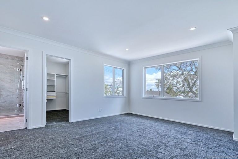 Photo of property in 102c Gloucester Road, Manurewa, Auckland, 2102