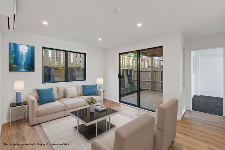 Photo of property in 8c Datura Place, Sunnynook, Auckland, 0620