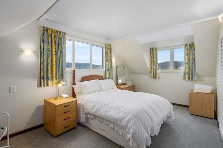 Photo of property in 16 Cornwall Street, Vauxhall, Dunedin, 9013