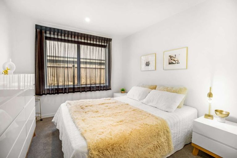 Photo of property in 7 Magnolia Lane, Kelvin Grove, Palmerston North, 4414