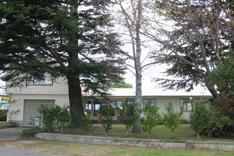 Photo of property in 13 Eton Street, Taradale, Napier, 4112