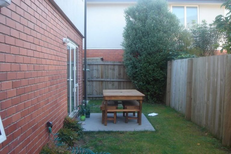 Photo of property in 43 Walton Street, Sydenham, Christchurch, 8023