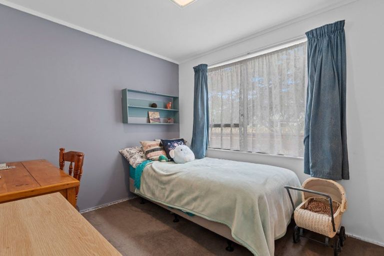 Photo of property in 83 Aquarius Drive, Kawaha Point, Rotorua, 3010